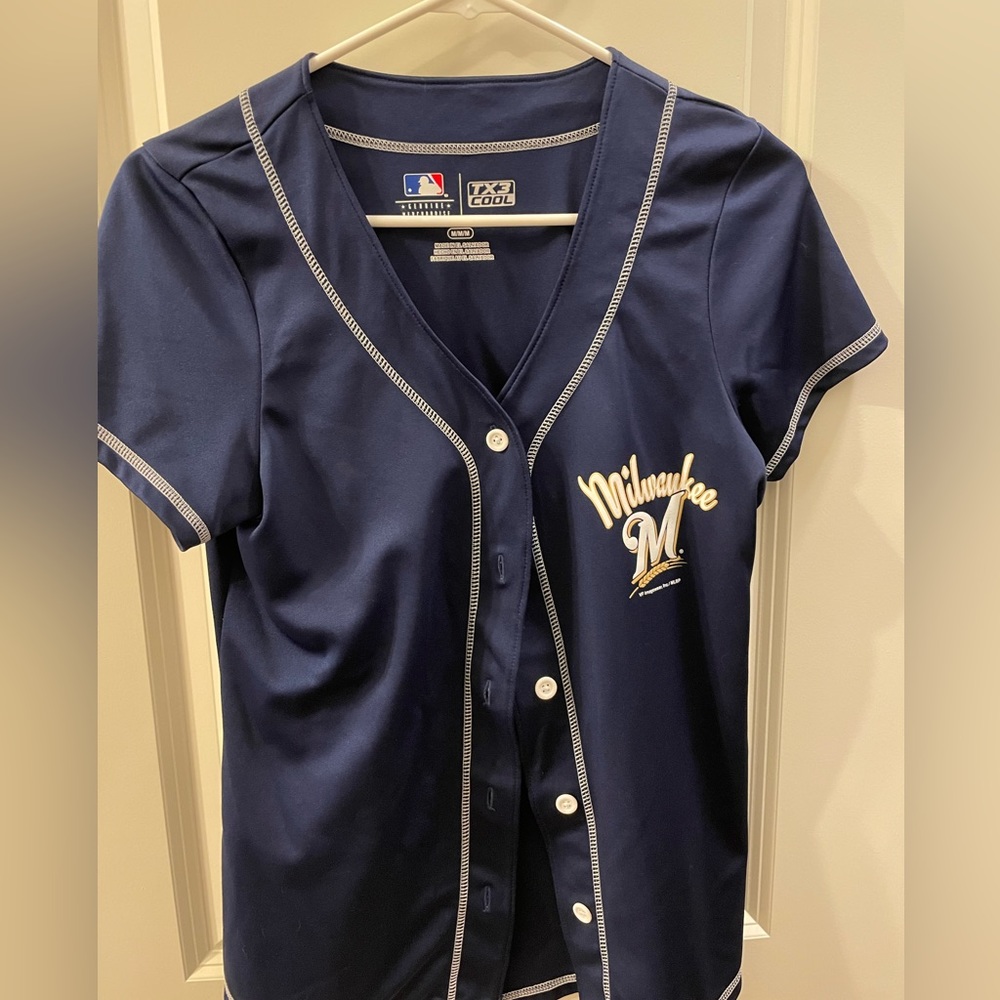 Women’s Brewers jersey